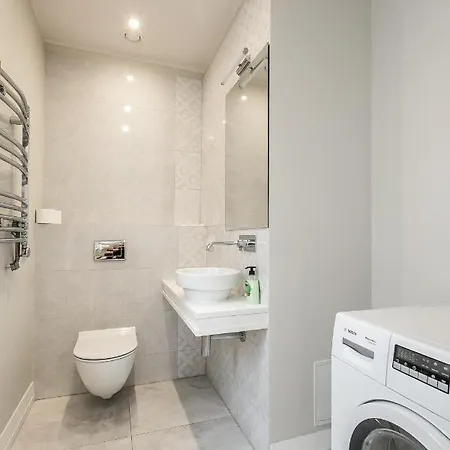 Lumiere Apartment *